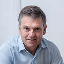 Gonzalo Mendoza Zabala. Fundador y Director de la Escuela de Filosofía. Bachelor in Business Administration, Minor in Finance. George Washington University (Washington D.C.)