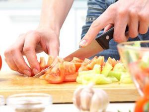 Dieta variada. / Tuangelitofx (WIKIPEDIA)