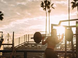 El ejercicio físico disminuye el riesgo de cáncer de colon