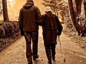 las personas mayores cuyos corazones tienen una menor capacidad de bombeo experimentan un descenso en la cantidad de sangre que llega a sus lóbulos temporales. / MabelAmber (PIXABAY)