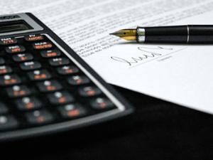 El Centro para el Desarrollo Tecnológico Industrial estima que la suma de estas iniciativas empleará a 526 trabajadores de forma directa y a 962 profesionales de forma indirecta. / jarmoluk (PIXABAY)