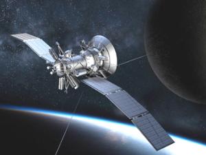 Ilustración de un satélite orbitando la luna. / PIRO4D (PIXABAY)