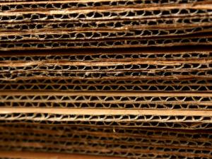 Usar cajas de cartón reduciría hasta un 70% las emisiones de CO2 del transporte de productos hortofrutícolas