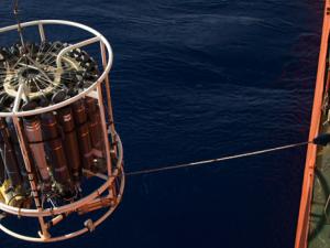 Roseta de extracción de agua del Hespérides. / CSIC Comunicación