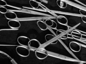 Utensilios de operación quirúrjica. / oldgreentree (FLICKR)
