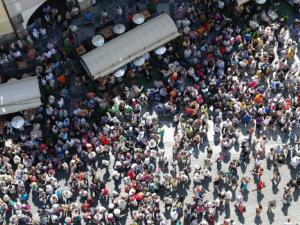 Las emisiones del turismo igualan a las de los coches o el ganado. / Nemo_Jo (PIXABAY)