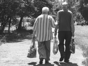 Pareja de ancianos. / Pavlofox (PIXABAY)