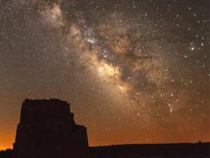 Vía láctea vista desde la Tierra. / skeeze (PIXABAY)