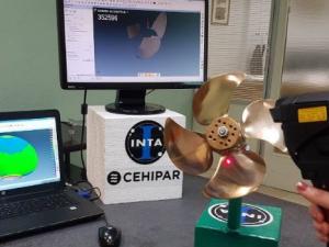 Proceso de escaneado con láser de un modelo a escala de una hélice