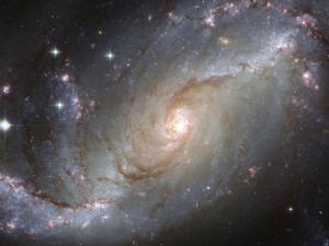 Elaboran un nuevo mapa del cielo con cientos de miles de galaxias hasta ahora desconocidas. / Image by WikiImages on Pixabay