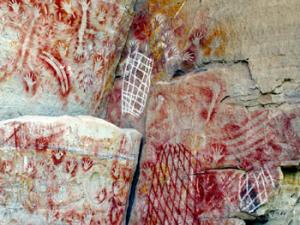 Arte rupestre en una cueva. / MemoryCatcher (PIXABAY)