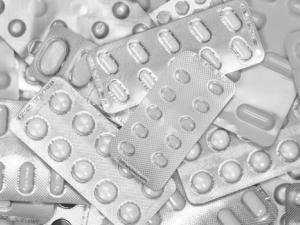 En busca de nuevos productos antimicrobianos con metales en su estructura para derrotar a las superbacterias