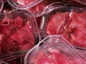 Detectan la transmisión no intencionada de sustancias químicas desde los embalajes a los alimentos