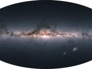 Vista de la Vía Láctea y las galaxias vecinas capturada por el satélite Gaia. / ESA/Gaia/DPAC