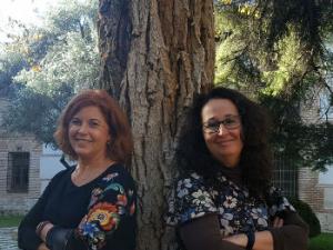 De izquierda a derecha, Dolores Ruiz Berdún y Ana M. Bajo Chueca. / UAH