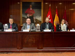 Miembros de la mesa presidencial. / Alfredo Matilla (UCM)
