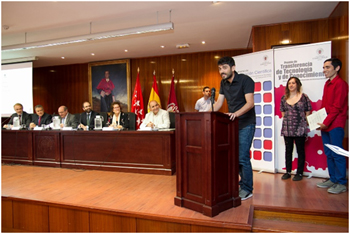 David Pastor, Violeta Medina y Sergio Álvarez, premiados de Opinión. / Alfredo Matilla David Pastor, Violeta Medina y Sergio Álvarez, premiados de Opinión. / Alfredo Matilla